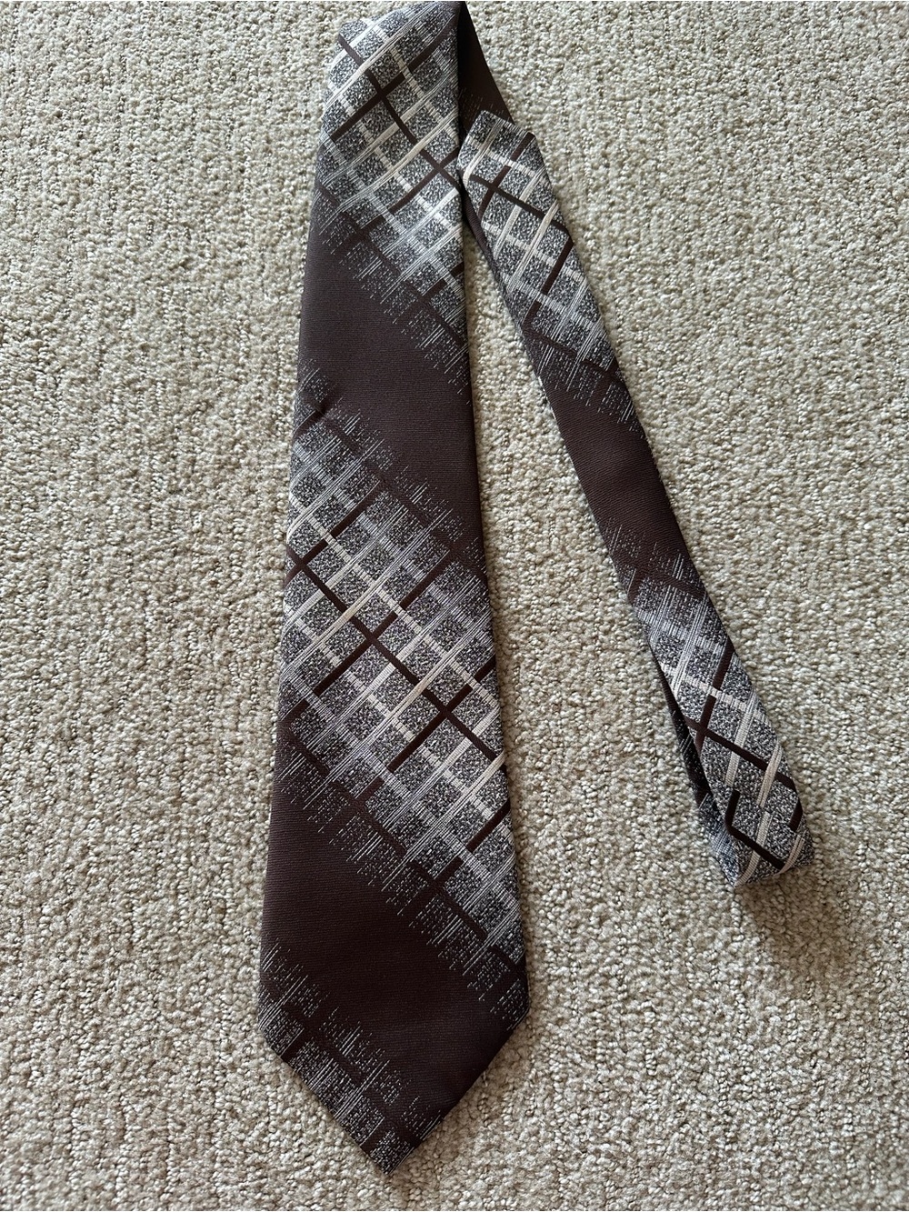 Vintage Oleg Cassini Men’s Designer Tie - Brown Plaid Old Money Aesthetic